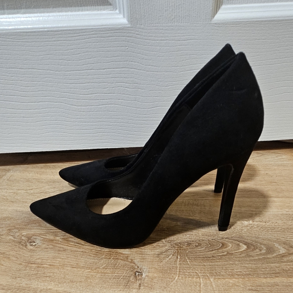 Black High Heels